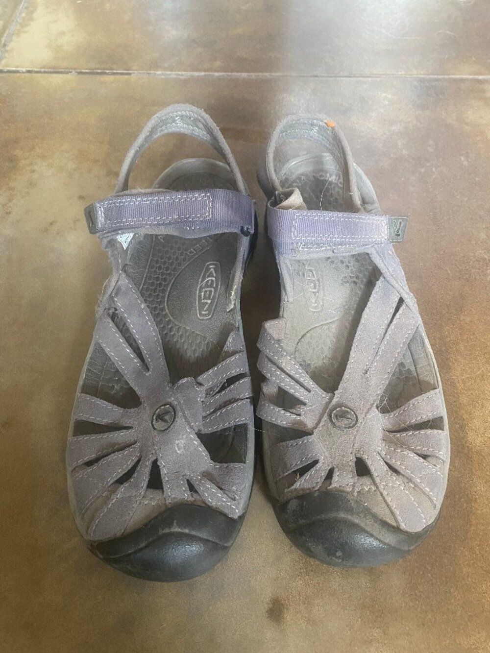 Keen Sandals Women size 9.5